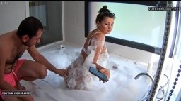 Reallifecam Mimi sucks cock in the tub with foam while being filmed by her boyfriend oct 01 10 2020