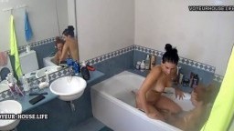 Reallifecam Piper and Taylor take a bath and lick their pussy oct 15 10 2020